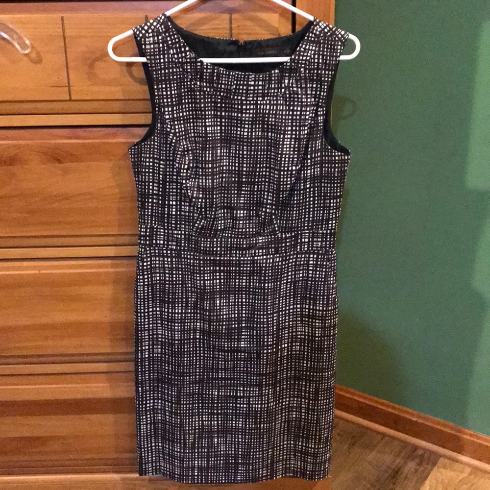 The Limited basket weave print shift dress